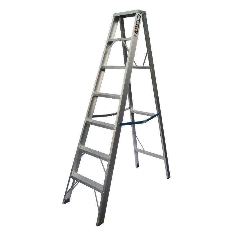ESCALERA 7 PELDAÑOS 137KG FORTE